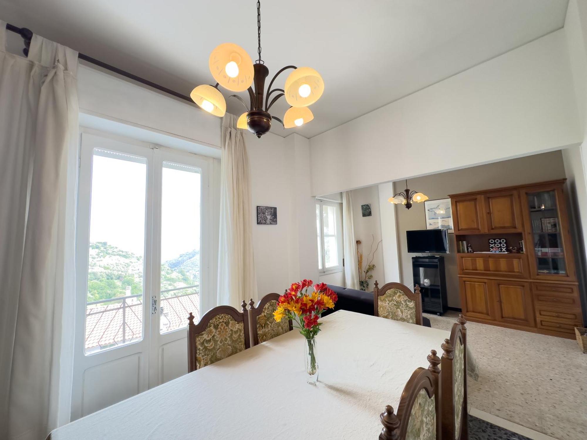 Sanremo Mare E Relax - Affittasi "Casa Illiade" Con Parcheggio Libero, Terrazza E Wi-Fi Appartement Buitenkant foto